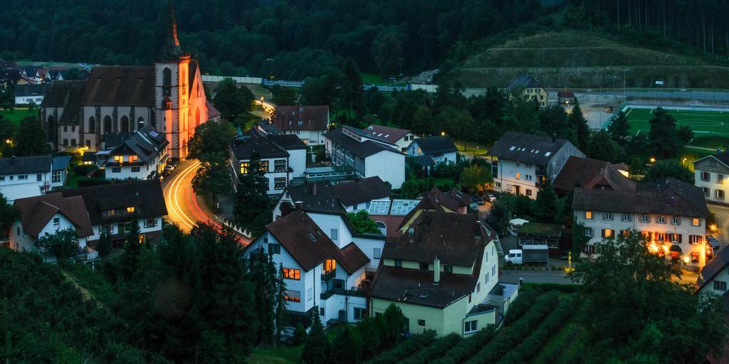 Gasthof Und Pension Zum Kreuz Lautenbach Zewnętrze zdjęcie
