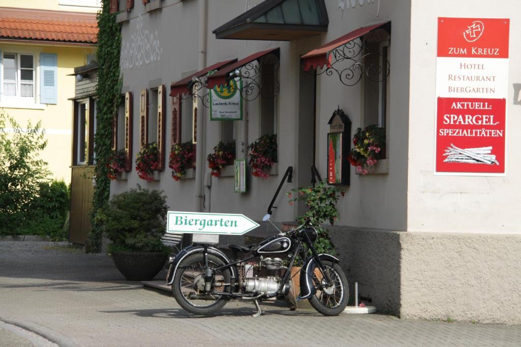Gasthof Und Pension Zum Kreuz Lautenbach Zewnętrze zdjęcie